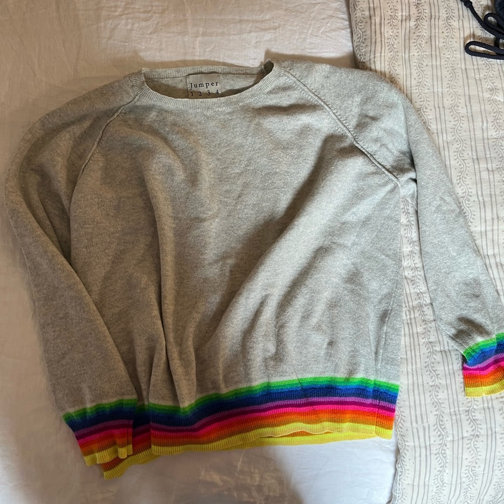 Cashmere sweater from “jumper 1 2 3 4”
